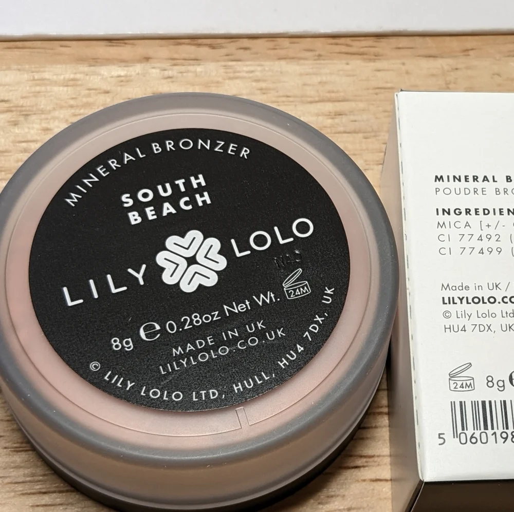 LILY LOLO Mineral Bronzer loose powder. New & Full size